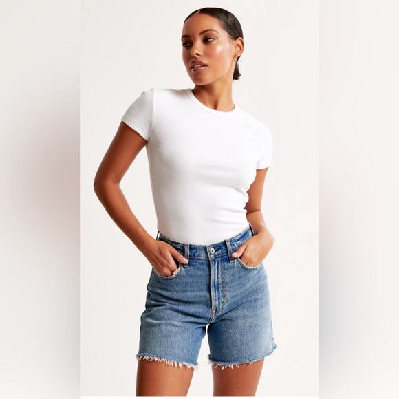 Abercrombie & Fitch The Dad Shorts High Rise 5” Jean Shorts Distressed - Picture 2 of 9